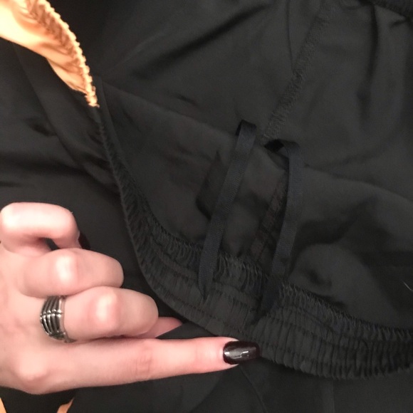 nike athletic shorts - Picture 2 of 2